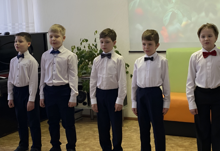 «С песней по жизни»: юные барды покорили сердца зрителей - Дом детского творчества | Кружки и секции для детей в Екатеринбурге | Куйбышева 111 | Большакова 15